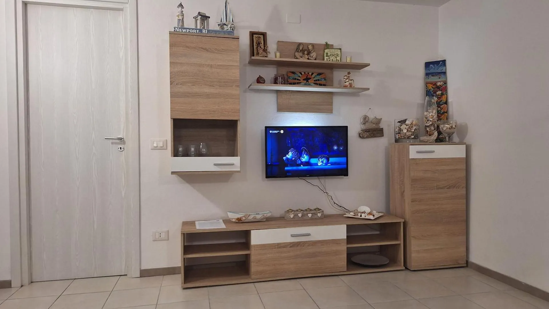 Toloma Apartment Viareggio Italy